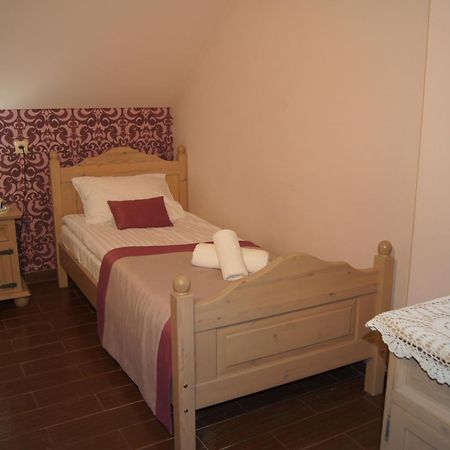 Hotel Pod Herbem -Pokoje Ozonowane 비아위스토크 객실 사진